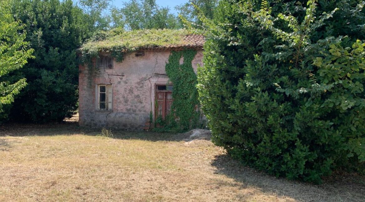 vendesi-vecchio-casale-via-farneto-supino-frosinone-lepinia-immobiliare (16)