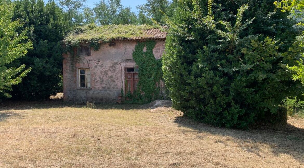 vendesi-vecchio-casale-via-farneto-supino-frosinone-lepinia-immobiliare (17)